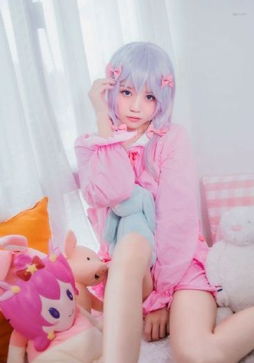 柳叶梅玉女心经主演是谁