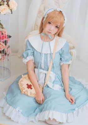 3小镇姑娘